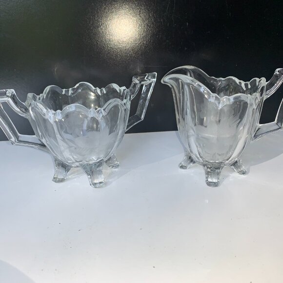 #957 VINTAGE EARLY AMERICAN CREAMER AND SUGAR SET BY INDIANA GLASS - Picture 11 of 11